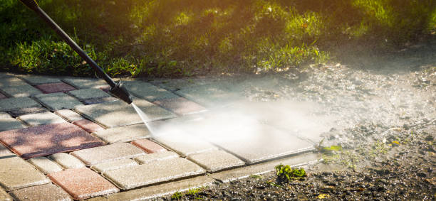 Best Driveway Pressure Washing  in Brewster Hill, NY